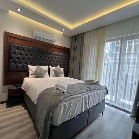 Golden Stone Hotel อิสตันบูล ภายนอก รูปภาพ